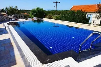 Faros (adults Only) Fiskardo